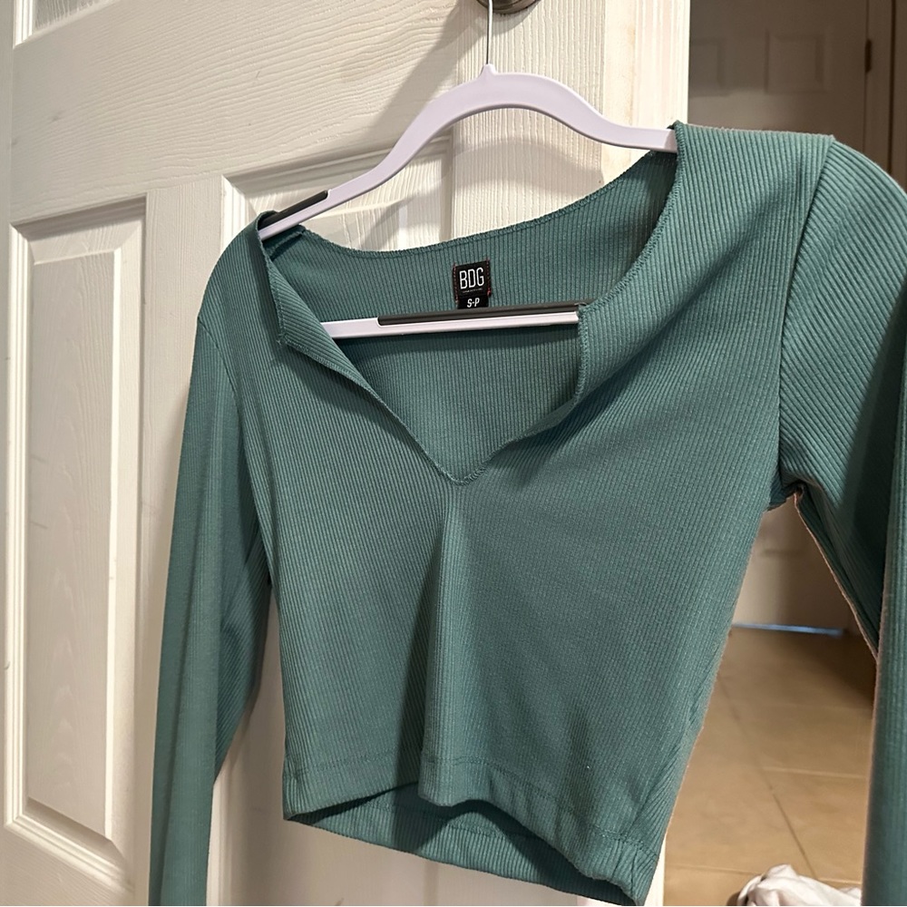 5 size small shirts